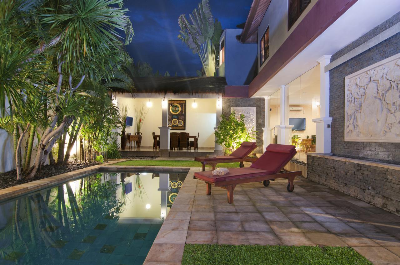 4Br Villa Selasa - Minggu Villas Seminyak Extérieur photo