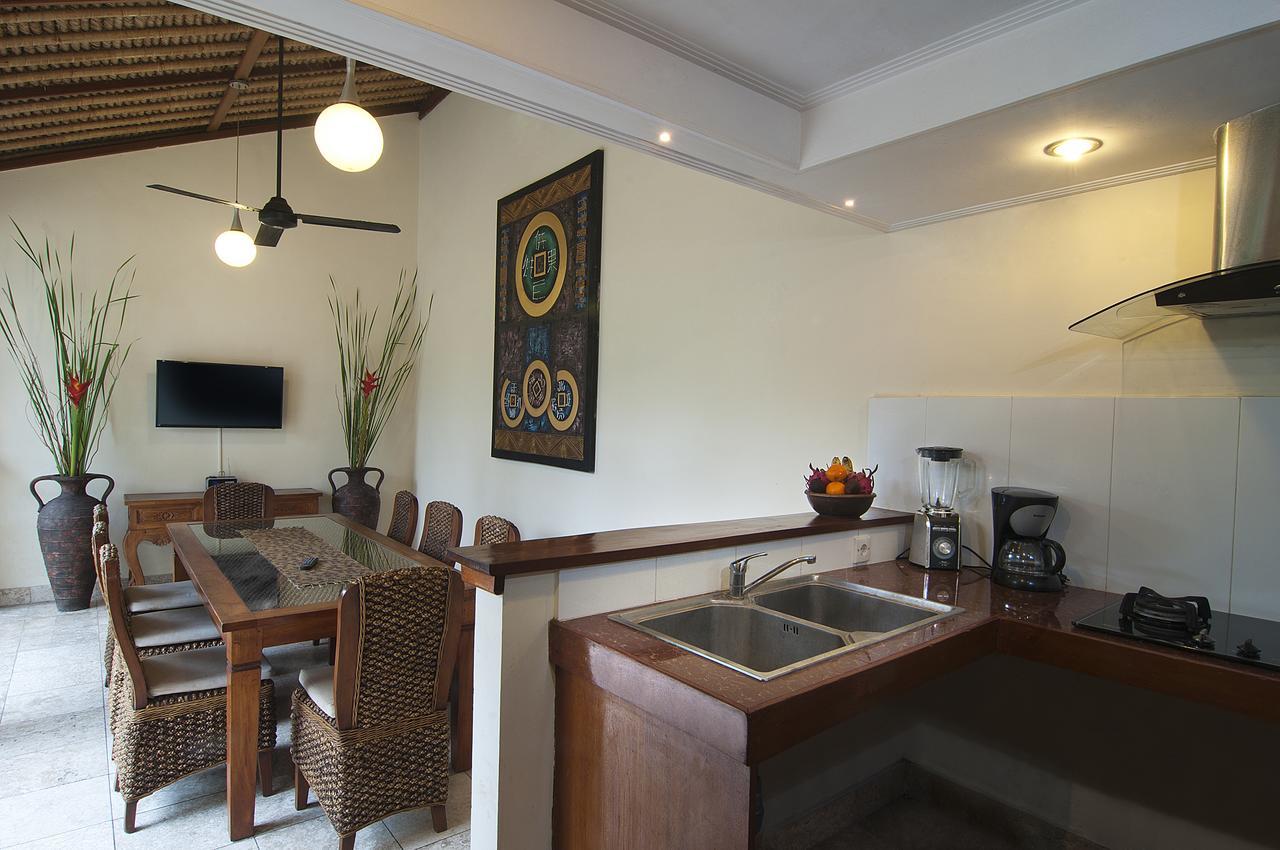 4Br Villa Selasa - Minggu Villas Seminyak Extérieur photo